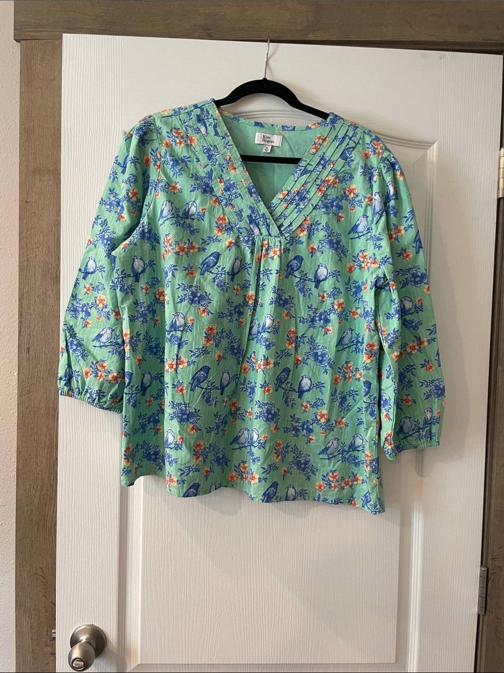 Kim Rogers Mint Green V-Neck Bird & Floral Print Blouse
